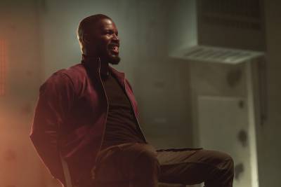 Jamie Foxx Takes the Red Pill in ‘Project Power’ Trailer (Video) - thewrap.com