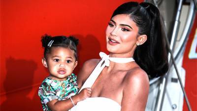 Kylie Jenner’s ‘Coolest Baby’ Stormi, 2, Carries Around $1k Louis Vuitton Bag In Sweet New Pic - hollywoodlife.com