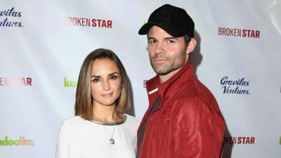Daniel Gillies Files for Divorce From Rachael Leigh Cook 1 Year After Announcing Split - www.etonline.com