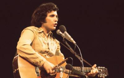 Don McLean’s handwritten ‘Vincent’ lyrics are being auctioned off - www.nme.com - Los Angeles