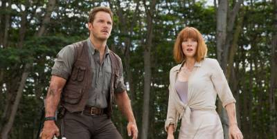 Bryce Dallas Howard Shows Off Her “Crazy Sick” Bruises From ‘Jurassic World’ Stunts - deadline.com - Britain - county Howard - county Dallas