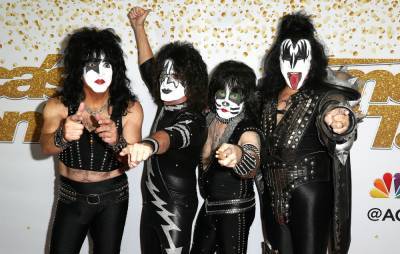 Kiss lead tributes as former keyboardist Phil Ashley dies aged 65 - www.nme.com