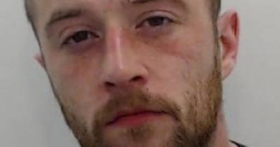 Police appeal to help find man, 26, wanted on recall to prison - www.manchestereveningnews.co.uk - Manchester