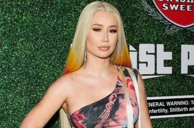 'Check' Out Iggy Azalea's Latest Sultry Outfit: Pics - www.billboard.com