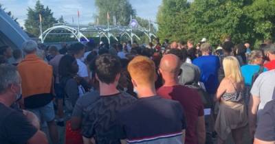 Thorpe park 'stabbing' incident sees police put theme park 'into lockdown' - www.dailyrecord.co.uk