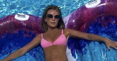 Amanda Holden - Melissa Odabash - Amanda Holden sizzles in tiny pink bikini as she enjoys dip in swimming pool on holiday - ok.co.uk