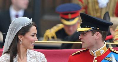 This is what Prince William told Kate Middleton during their wedding day carriage ride, lip reader confirms - www.ok.co.uk