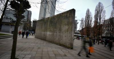 Manchester council submits plans to demolish part of Piccadilly Gardens wall - www.manchestereveningnews.co.uk - Manchester