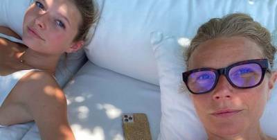 Gwyneth Paltrow Took a Selfie With Her Doppelgänger Daughter Apple - www.marieclaire.com