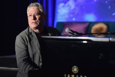 Alan Menken Animated Musical ‘Spellbound’ Gets Fall 2022 Release From Paramount and Skydance - thewrap.com