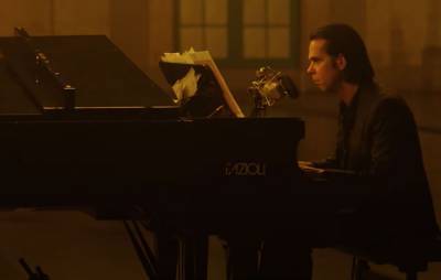 Nick Cave debuts haunting ‘Galleon Ship’ performance from Alexandra Palace film - www.nme.com