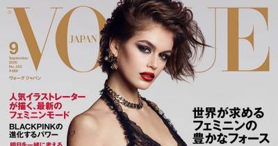 Kaia Gerber Looks Just Like Supermodel Mom Cindy Crawford on the Cover of ‘Vogue Japan’: Pics - www.usmagazine.com - Japan