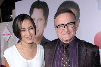 Robin Williams’ Daughter Zelda Donates to Homeless Shelters for Dad’s 69th Birthday - thewrap.com