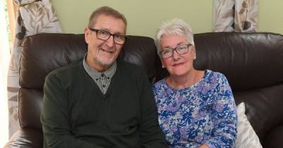 Wishaw grandad gets hero's welcome home after three months in hospital battling Covid-19 - www.dailyrecord.co.uk