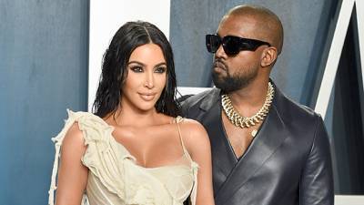 Kanye West Tweets Deletes That He’s Been Trying To Divorce Kim Kardashian In Late Night Twitter Storm - hollywoodlife.com