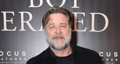Russell Crowe says director Ridley Scott deserves all the credit for the film Gladiator becoming a hit - www.pinkvilla.com - Australia - Rome