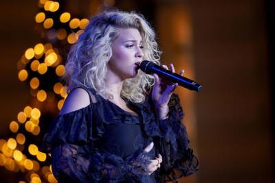 Tori Kelly Announces New EP ‘Solitude’ With An Acoustic Cover Of Drake’s ‘Time Flies’ - etcanada.com