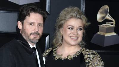 Kelly Clarkson’s Ex Brandon Blackstock Just Requested Joint Custody Amid Their Divorce - stylecaster.com