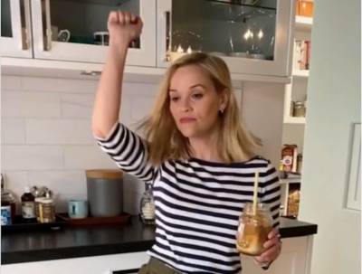 Over-Caffeinated Reese Witherspoon Has Son’s New Single ‘On Repeat’ For Kitchen Dance Party - etcanada.com