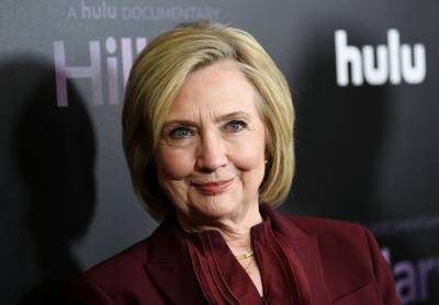 Hulu Developing New Alternate-History Series ‘Rodham’, Imagining If Hillary Clinton Never Married Bill - etcanada.com