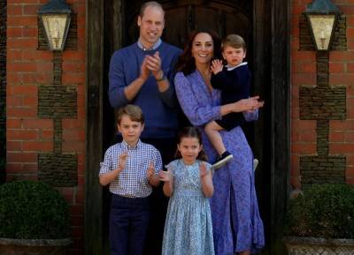 Royal reunion! Kate, William and kids to join the Queen on summer holidays - evoke.ie