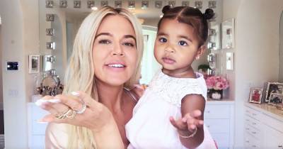 Khloe Kardashian Has to ‘Remind’ Herself Not to Compare Daughter True to Cousins Stormi and Chicago - www.usmagazine.com - Chicago