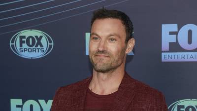 Brian Austin Green Tina Louise Just Split After Less Than a Month of Dating - stylecaster.com - Australia