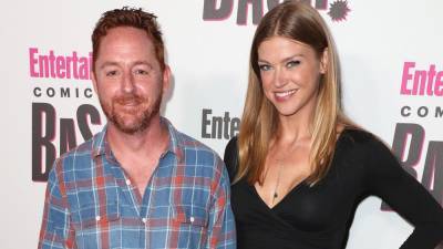 Adrianne Palicki Files for Divorce From Scott Grimes a Second Time - www.etonline.com