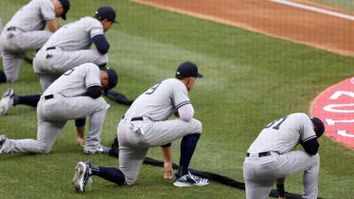 Yankees & Nationals Players Kneel Together in Solidarity of Black Lives Matter Movement (Video) - www.justjared.com - New York - Washington - Columbia - city Washington, area District Of Columbia