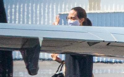 Angelina Jolie Lands Back in L.A. After Flying Private with Her Kids - www.justjared.com - Los Angeles - city Burbank