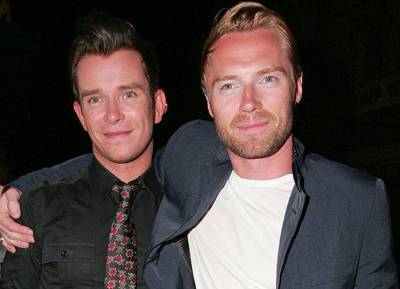 Ronan Keating tears up on air while discussing Stephen Gately tribute song - evoke.ie