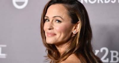 Jennifer Garner tears up while talking about navigating through the COVID 19 crisis: It is heavy - www.pinkvilla.com - county Roberts