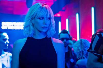 Charlize Theron Loves Fan Idea For Female ‘John Wick’-Type Franchise Featuring ‘Queer Romance’ - etcanada.com