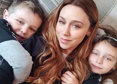 Una Healy reveals the real reason she moved home to Tipperary - evoke.ie