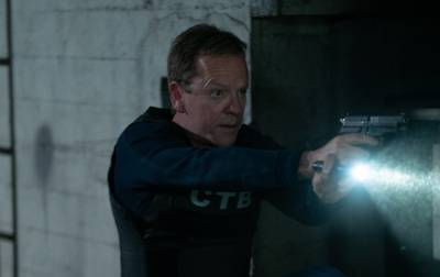 Kiefer Sutherland, Boyd Holbook Play Cat And Mouse In New ‘The Fugitive’ Trailer - etcanada.com