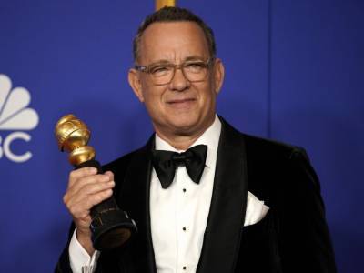 Tom Hanks takes on new role as hot dog vendor at Athletics games - canoe.com