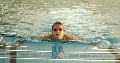 All the new rules for swimmers as indoor swimming pools reopen in lockdown change - www.manchestereveningnews.co.uk