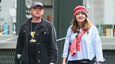 Rupert Grint GF Georgia Groome Step Out With Their Daughter, 2 Mos, During Rare Outing - hollywoodlife.com - London