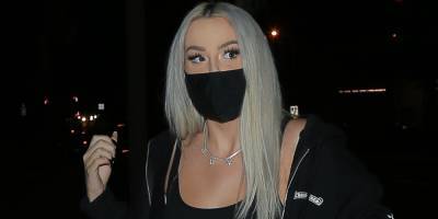 Tana Mongeau Shows Off Her Abs While Arriving for Dinner With Friends in West Hollywood - www.justjared.com