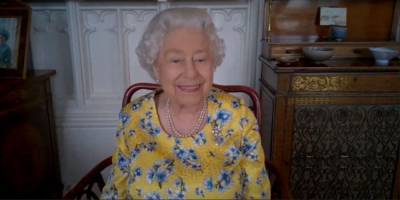 The Queen Attends a Virtual Unveiling of Her Newest Portrait - www.harpersbazaar.com