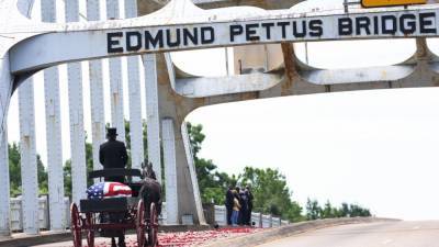 John Lewis Crosses Edmund Pettus Bridge in Selma a Final Time - www.etonline.com - Alabama - city Selma, state Alabama