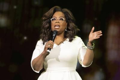 Oprah Winfrey closing magazine after 20 years - www.hollywood.com