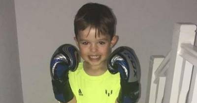 Plea to help fire-ravaged Newarthill Boxing Club from trainer's six-year-old grandson - www.dailyrecord.co.uk