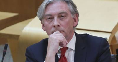 Labour veteran calls on Richard Leonard to step down as Scots leader and 'put party first' - www.dailyrecord.co.uk - Britain - Scotland