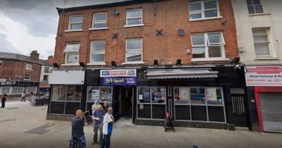 Bar has licence suspended and co-manager banned after he broke Covid-19 rules - www.manchestereveningnews.co.uk