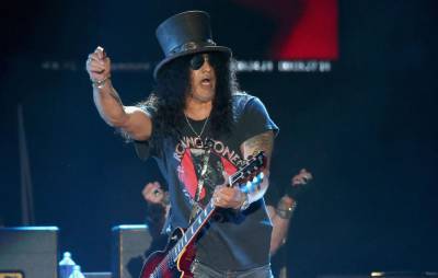 Guns N’ Roses reschedule North American tour dates for 2021 - nme.com - London - USA - Wisconsin - Milwaukee, state Wisconsin