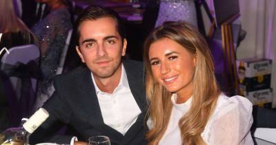 Dani Dyer thanks friends for congratulating her on baby news - www.msn.com
