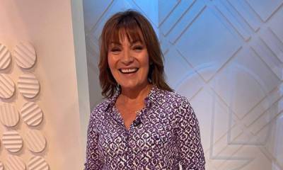 Exclusive peek inside Lorraine Kelly's week as she is forced to cancel her exciting holiday plans - hellomagazine.com - Spain
