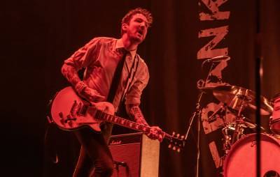 Organisers of socially distanced Frank Turner gig in London say it “did not succeed” in creating live music blueprint - www.nme.com - Britain - London