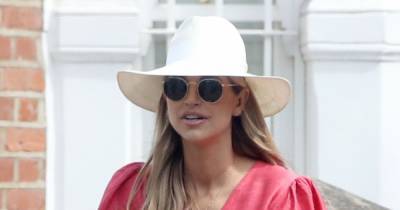 Vogue Williams showcases incredible figure in gorgeous coral summer dress one week after giving birth - www.ok.co.uk - Chelsea